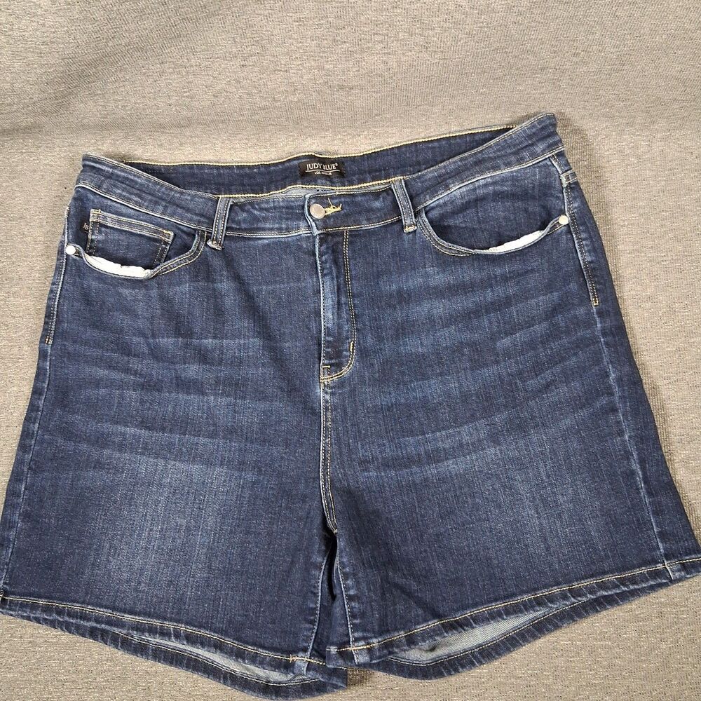 Judy Blue Plus Size Denim Shorts Dark Wash Mid Rise Stretch Size 4XL JB15221DK